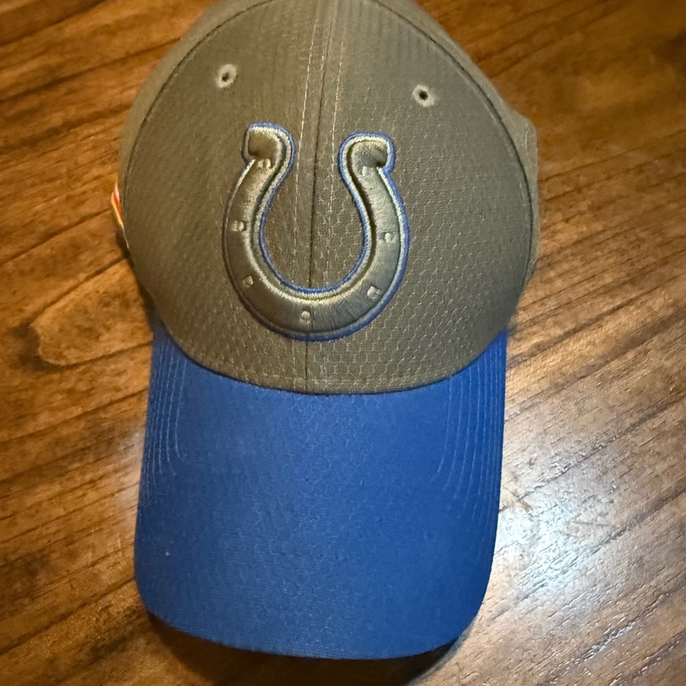 Indianapolis Colts 39Thirty Blue and Gray Cap with Horseshoe Logo